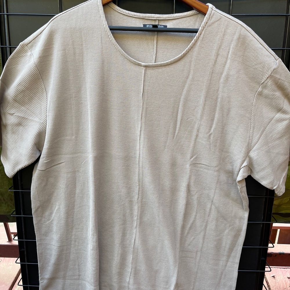Thread shirt